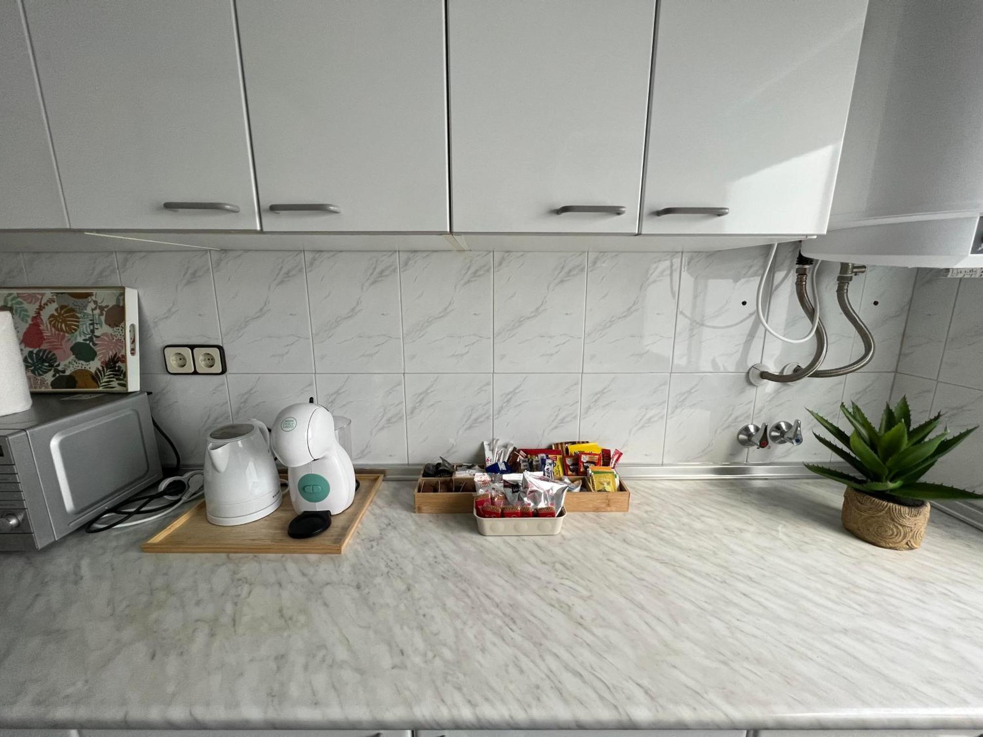 Gran Apartamento Con Parking Gratis Centro De Málaga Exteriör bild