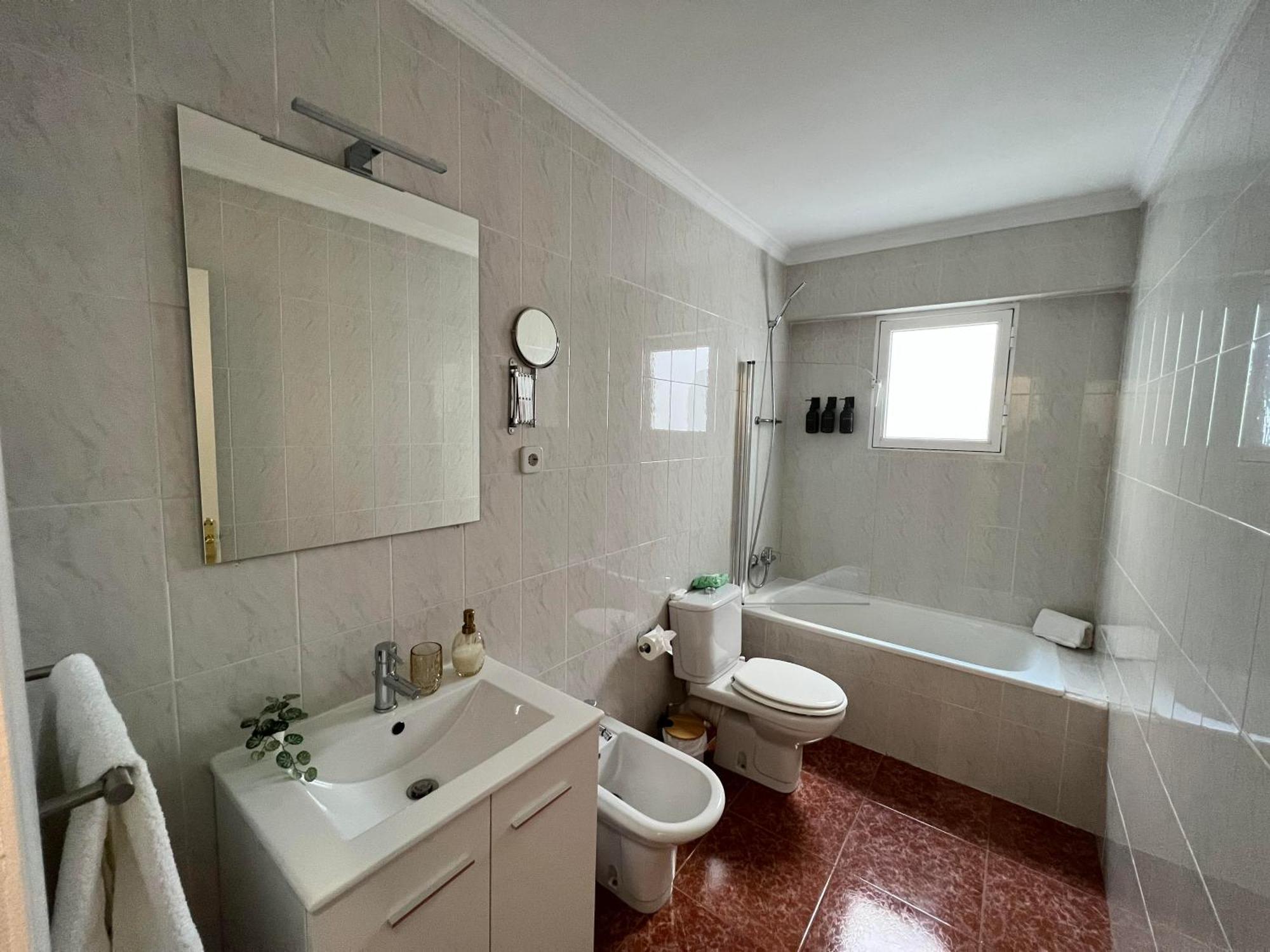 Gran Apartamento Con Parking Gratis Centro De Málaga Exteriör bild